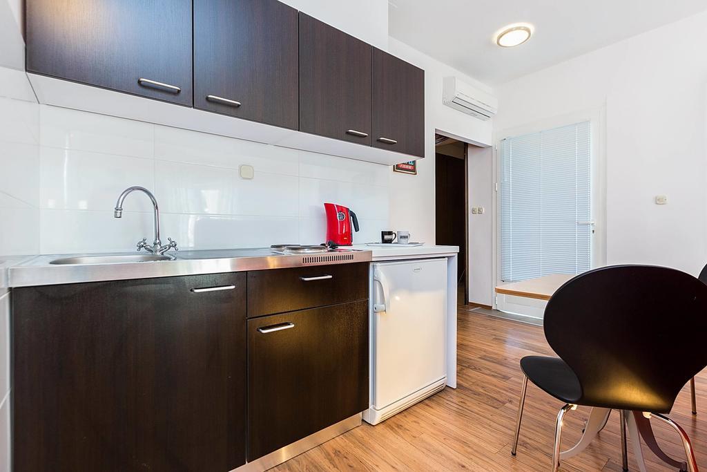 Apartments Dada Biograd Na Moru Ruang foto