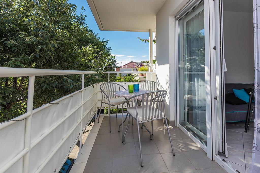 Apartments Dada Biograd Na Moru Ruang foto