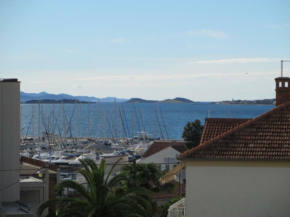 Apartments Dada Biograd Na Moru Bagian luar foto